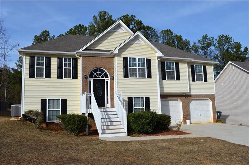 Villa Rica Real Estate in Twin Oaks Subdivision